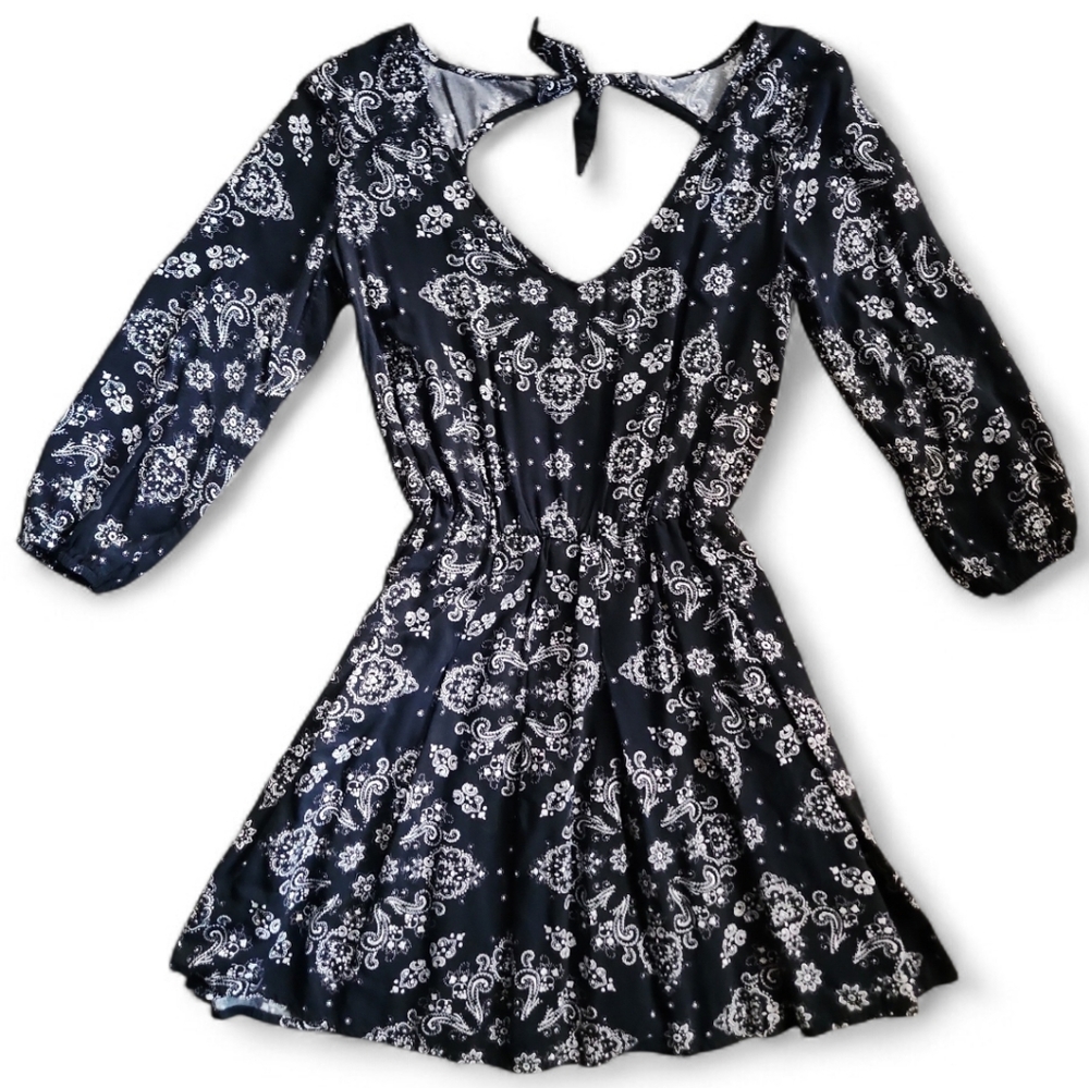 Hollister Paisley Mini Dress- Size Small